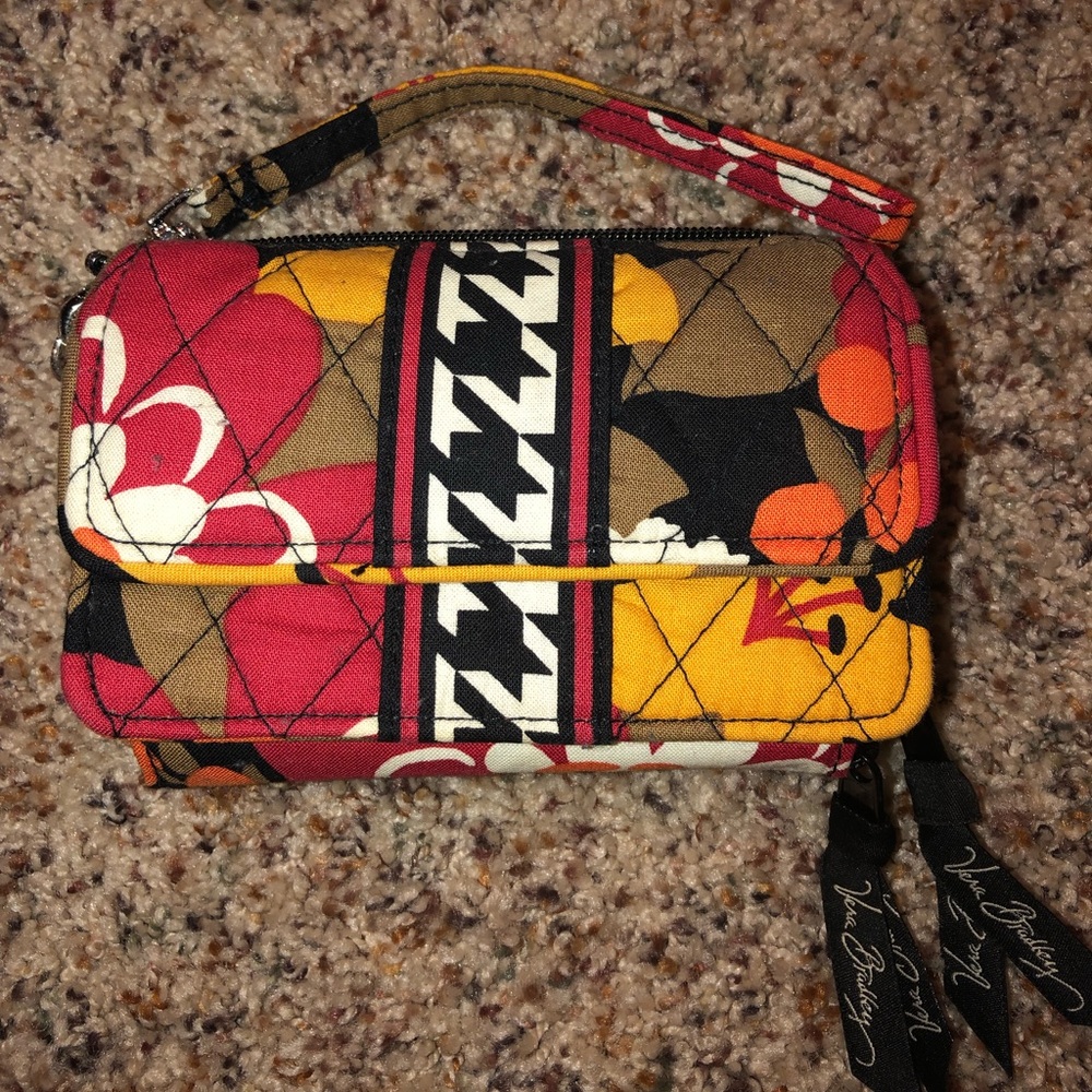 Vera Bradley wristlet wallet